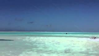 preview picture of video 'Kitesurfing in Zanzibar'