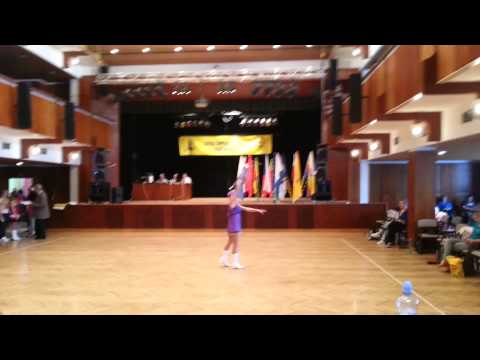 Simona Fabianová - sólo kasická mažoretka - junior madší 2013