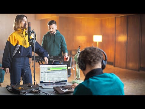 Zen Tour Synergy Core in Action - An Entire Digital Studio on the Go