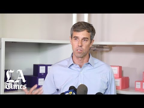 Beto O'Rourke discusses inclusionary zoning during skid row visit