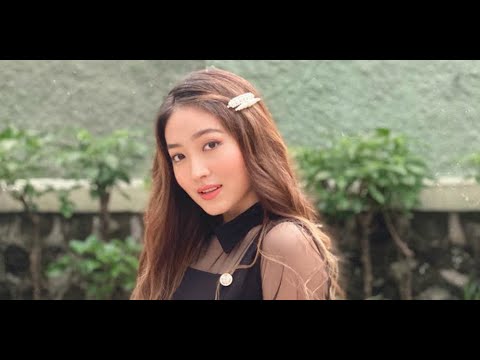 Transformasi gaya Natasha Wilona, dari polos sampai girly abis