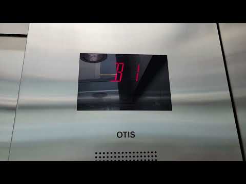 Another 2007 Otis Series 4 Traction Elevator | 10 Enterprise Garage | Aliso Viejo CA