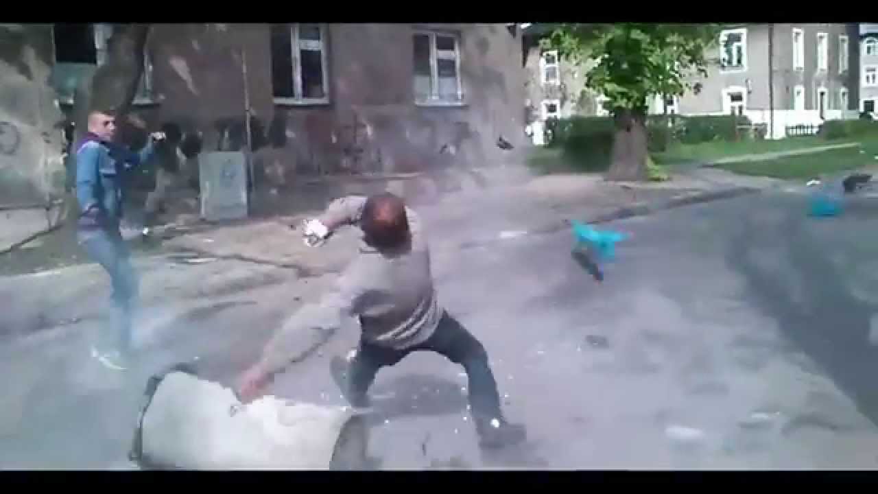 Exploding Trash Can *Funny Crazy*