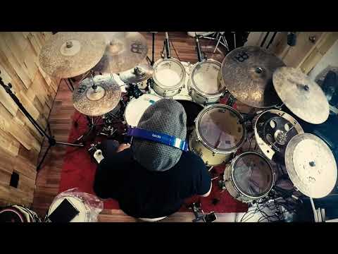 Hilario Bell "New Connection"