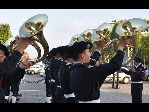 Le Téméraire de C.Mougeot par la Fanfare du 27eme BCA