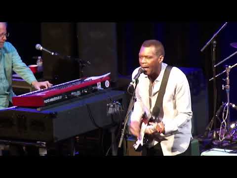 Robert Cray Band-I Shiver-Bloomington,IN (08/21/22)
