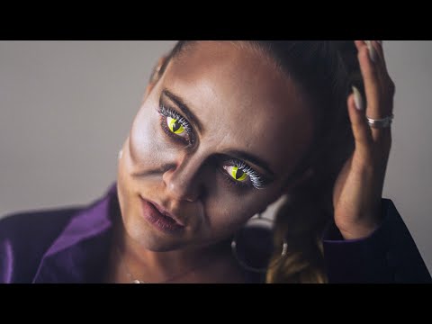 Disturbia | Rihanna (Iris Noëlle Acoustic Cover)