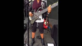 Soundcheck in Louisville w/Debra Killings &quot;Way You Move&quot;