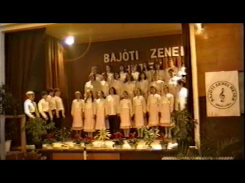 A Magyar Állami Operaház Gyermekkórusa az I.  Bajóti Zenei Heteken (1994)