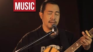 Enrique de Dios - "She Doesn't Want You" Live!