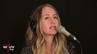 Margo Price - "Nowhere Fast" (Live at WFUV)