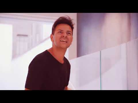 iPantellas! SCUOLA OGGI VS 2050 - iPantellas