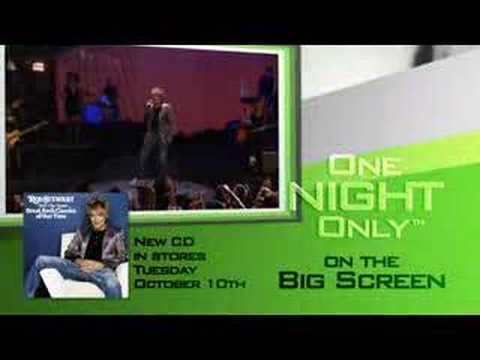 Rod Stewart Rocks Times Square - on the Big Screen