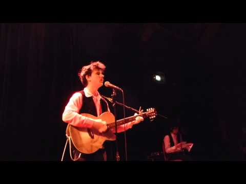 Toby Goodshank - Baby I Feel Like I Just Got Cut In Half - live acoustic Ampere Munich 2014-02-06
