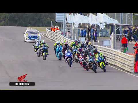 Yamaha Finance R3 Cup Race Three - Honda Highlights