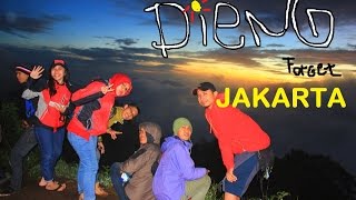 preview picture of video 'Jalan - Jalan Dieng (part2) - Forget Jakarta [Donut Selfie]'