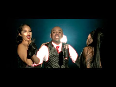 Akwid y Joan Elite Voy a 90 (Video Oficial)