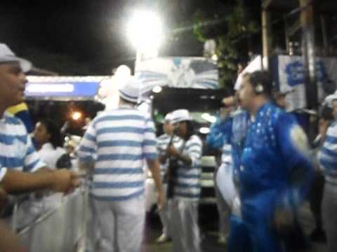 A voz feminina da Caprichosos de Pilares Juliana Pagung