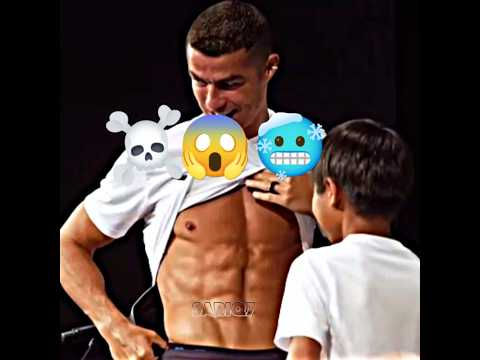 🥶🤯Ronaldo show his six pack little kids 🥶 #edit #cristiano #ronaldo #usafootball
