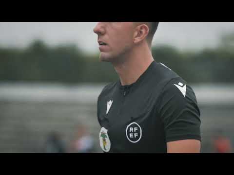 Un trío arbitral galego imparte xustiza nun partido da competición portuguesa