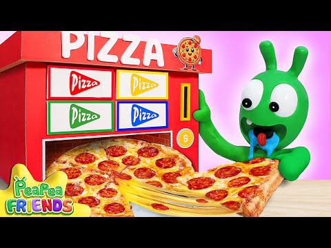 Pea Pea Tests the Cardboard Pizza Vending Machine – What Flavor Will Come Out 🍕😋