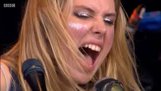 Wolf Alice | Your Loves Whore - She live at Glastonbury 2015 (HD 720p)