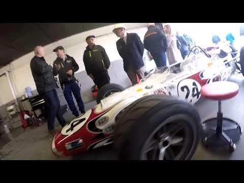 Lola T70 MKII Spyder-1963 + Lola T92 Indycar - 1967