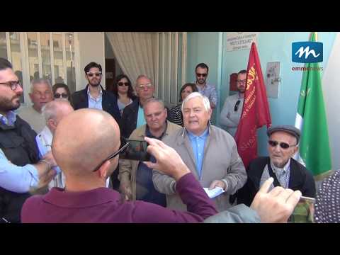 Protestano contro lo sgombero i soci del Centro Sociale Anziani di Scanzano