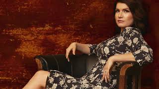 Suvi Teräsniska - Rakkaus puhuu niin