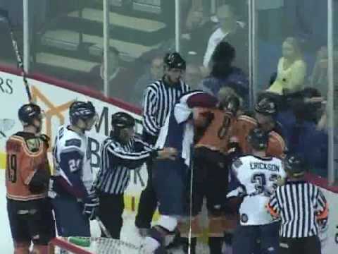 Darrell Stoddard vs Jake Riddle