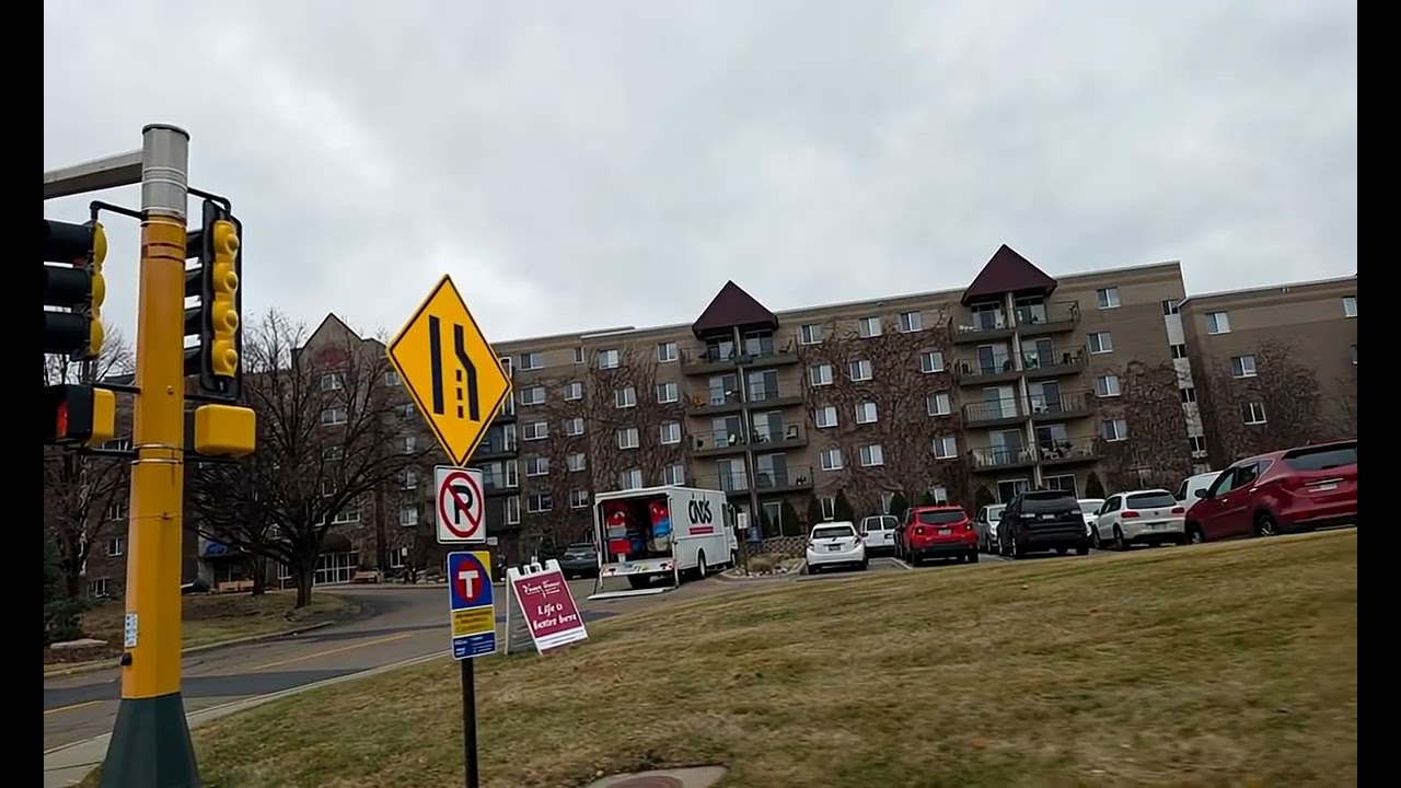 Vernon Terrace of Edina | Senior Living Tour and Overview)