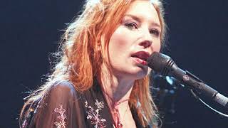 Tori Amos - Tear In Your Hand