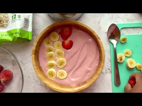How To Make Strawberry Banana Smoothie Bowl