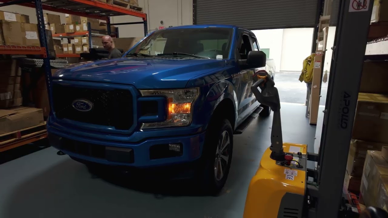 Vídeo Dinâmino Automotivo Carro