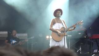 Ayo - Slow, Slow (Run Run) - Festival du Bout du Monde 1 août 2014
