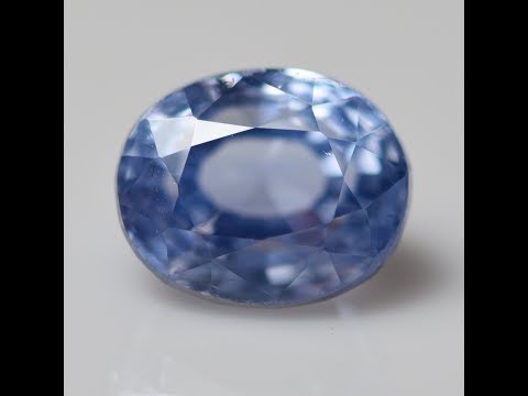 Natural Blue Sapphire - 5.22 Carat IGI Certified