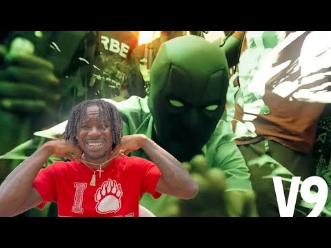 V9 ft. JC REYES & BIG PAPA313 - SQUEEZE (Official Video) BEST INTERNATIONAL FEAT 🇪🇸🔥 *Reaction*