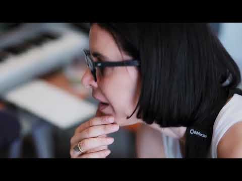 Trailer de Uma Garota Chamada Marina (2019)