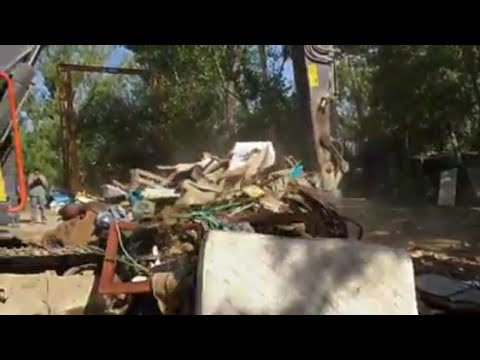 Firenze, il sindaco: "Via le occupazioni abusive, altro passo avanti"