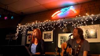 Victoria Shaw, Never Alone (Bluebird Cafe)