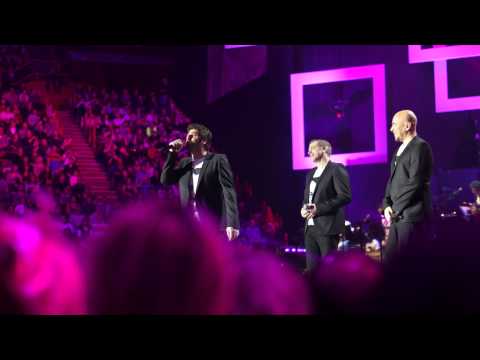 Les enfoirés 2013 - Interlude Garou, Patrick Fiori, Pascal Obispo - Belle