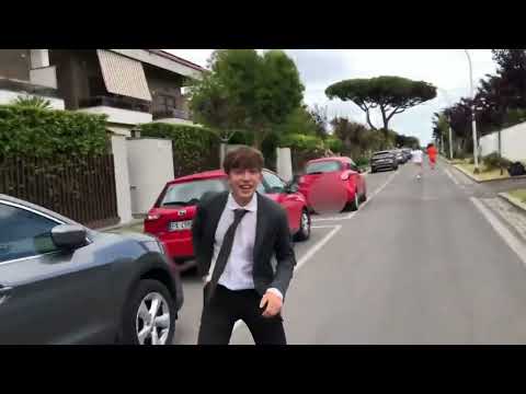 CACCIA ALL' UOMO ESTREMA CON MANETTE (in pubblico) @TheBorderline @Badeuei_official