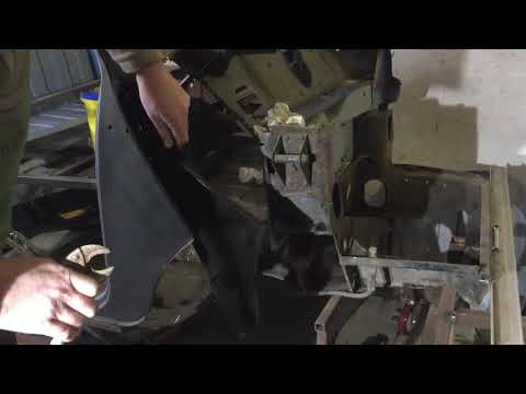 Classic Mini Pickup Restoration Ep12 - More Panels