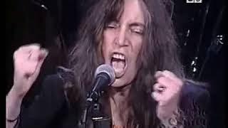 Dead City  Patty Smith and Band Live