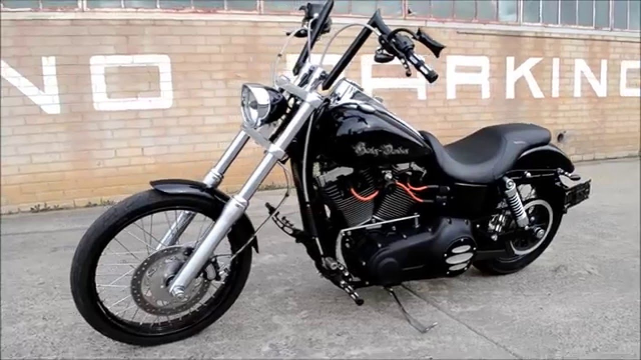 2012 Harley Davidson Dyna Wide Glide walk around and start up 'Black Thorn'