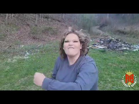 WV Mountain Momma vs. KY Big Momma!