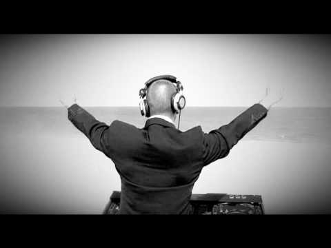 Kenno feat Daniel Del Santos - I'm so in love  (black & white version)
