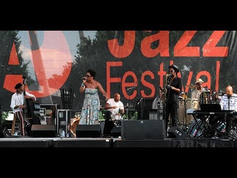 Julie Dexter at the Atlanta Jazz Festival