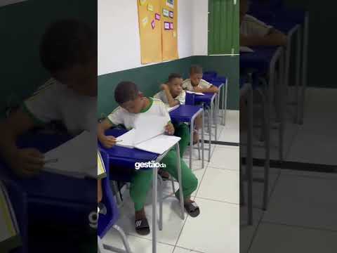 Educação - município recebe novos kits escolares e pedagógicos