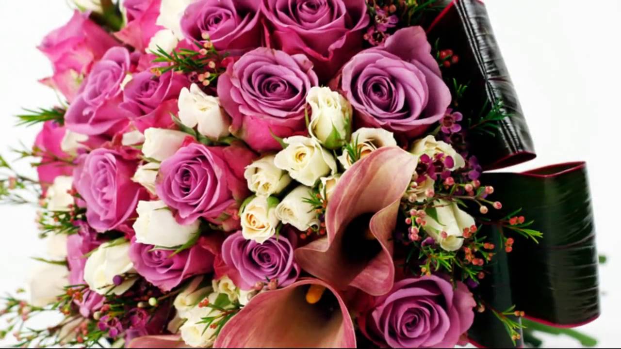 Purple Wedding Bouquets: Dark Purple & White and Purple Wedding Colours